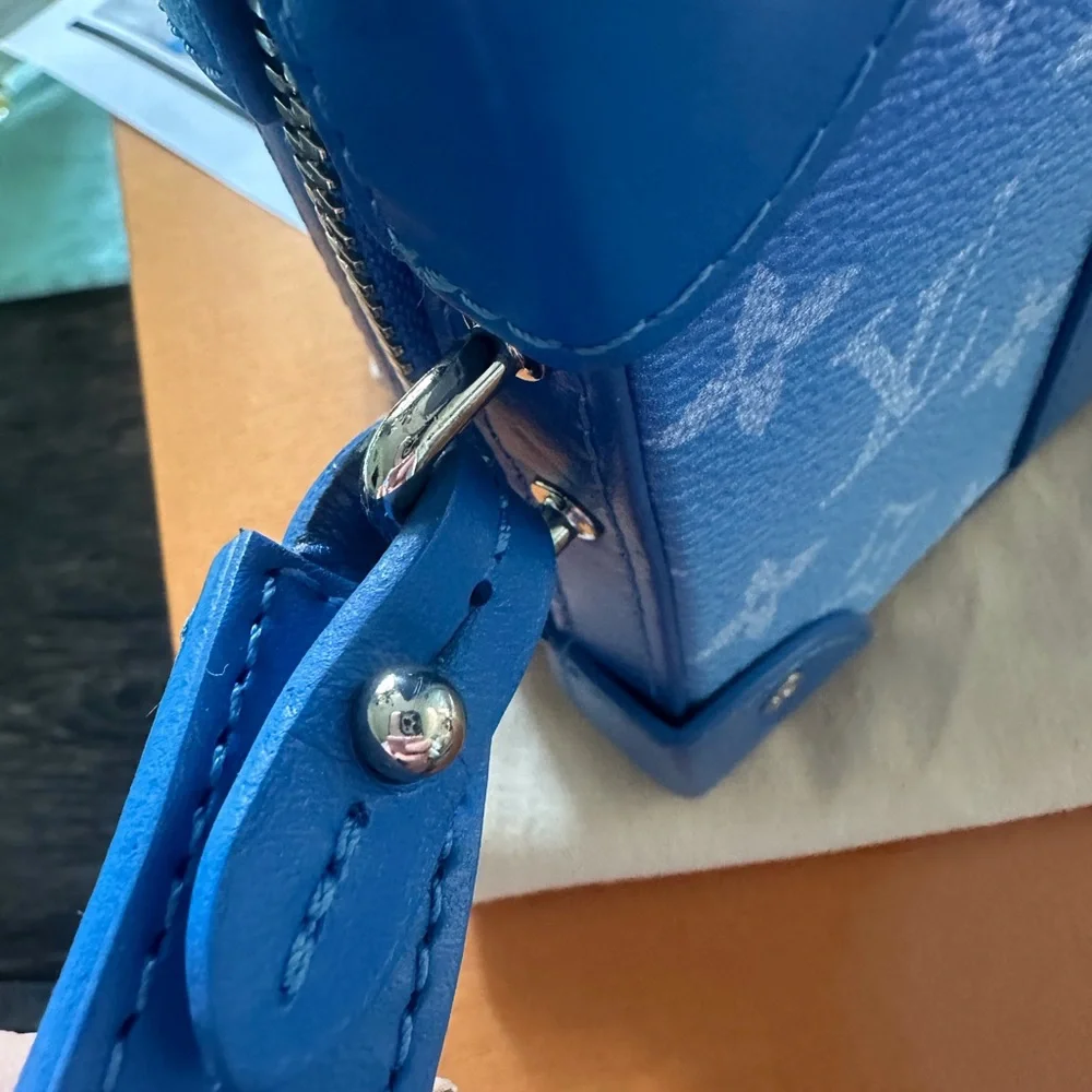 Louis Vuitton Cloud soft Trunk - Picture 10 of 15